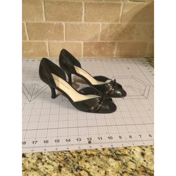 Women's Worthington Black Heels - Picture 1 of 4